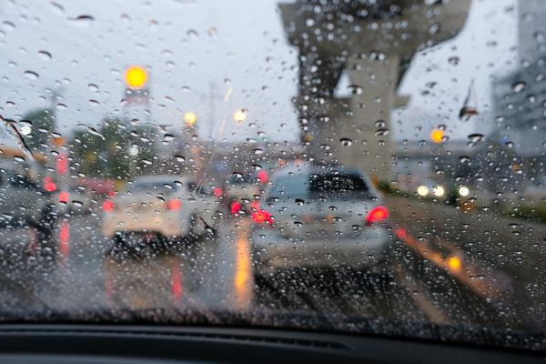 Automobile Accident 14 safety tips for rainy season philippines keep a safe distance
